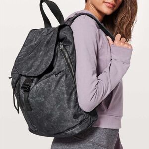 Lululemon Ladies Carry Onward rucksack